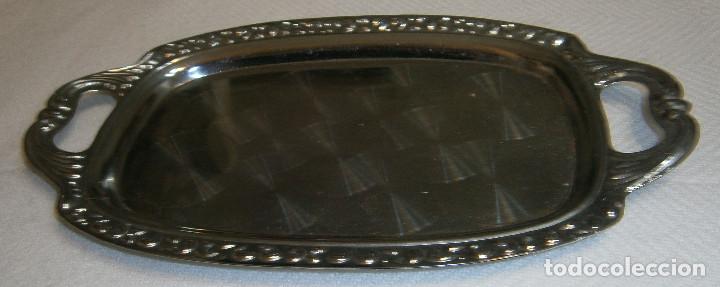 Vintage: bandeja plateada 22 cms x 14 cms de ancha