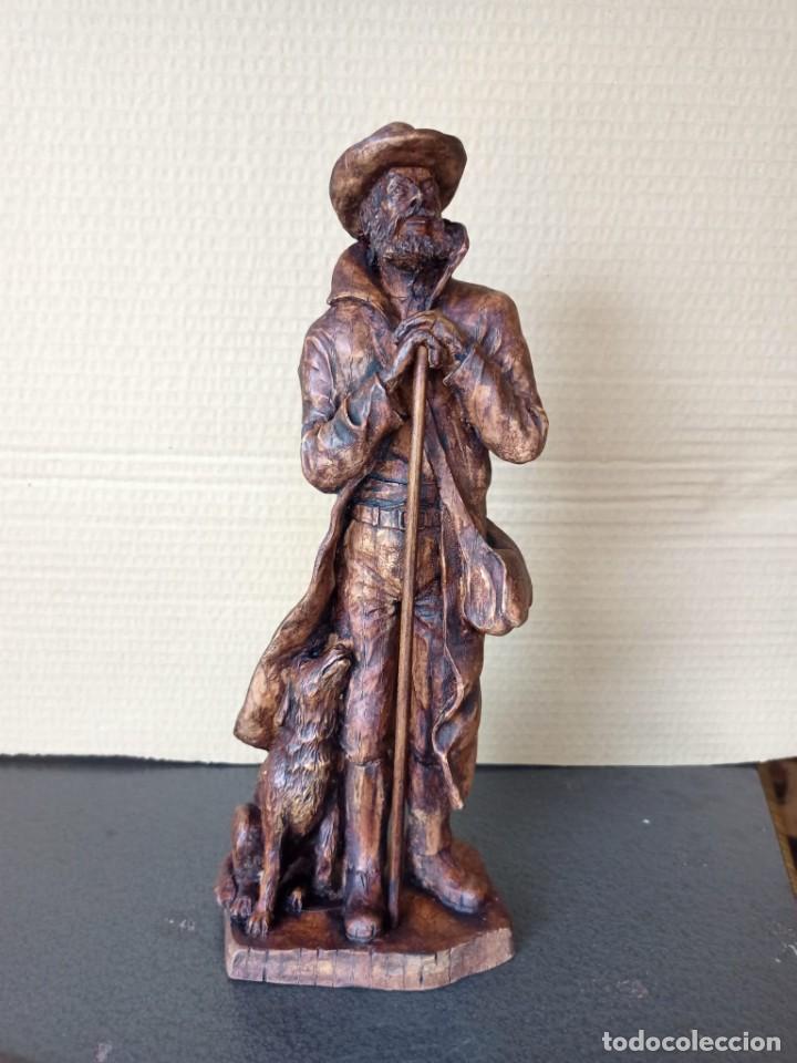 Vintage: Figura de pastor en imitaci&oacute;n madera - Foto 1