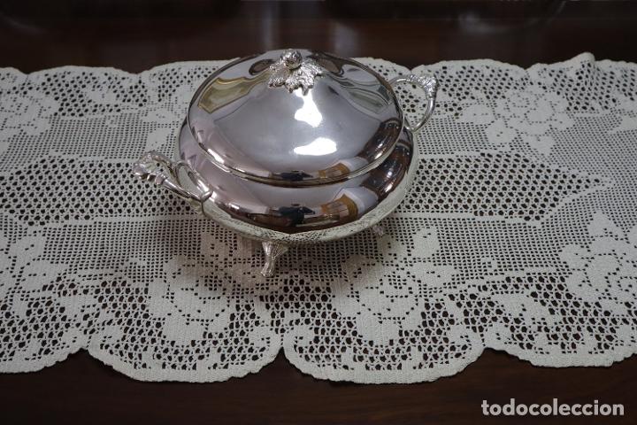 Vintage: Sopera de metal plateada. Centro de mesa - Foto 1