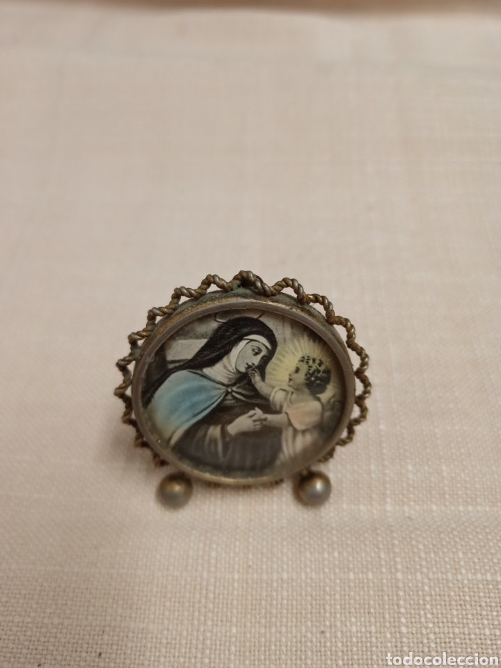 Vintage: Muy antiguo portafotos met&aacute;lico .