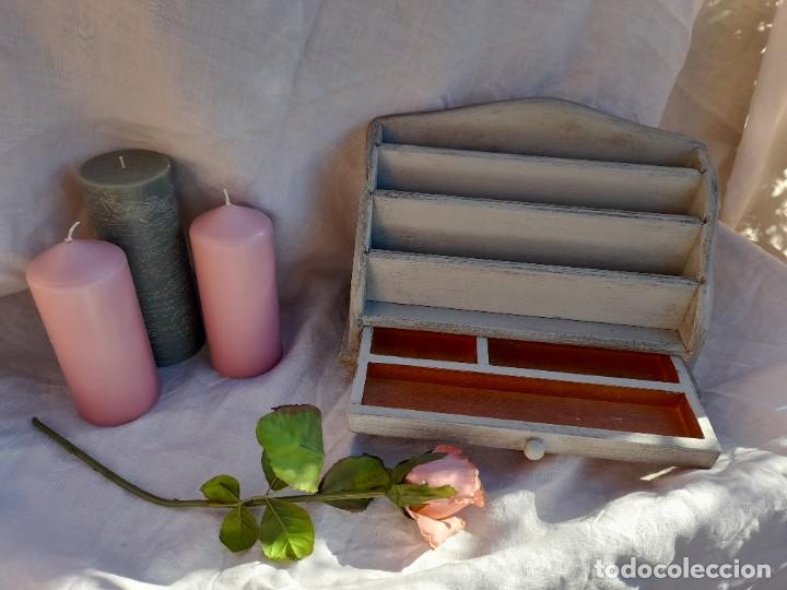 Vintage: Porta-cartas madera