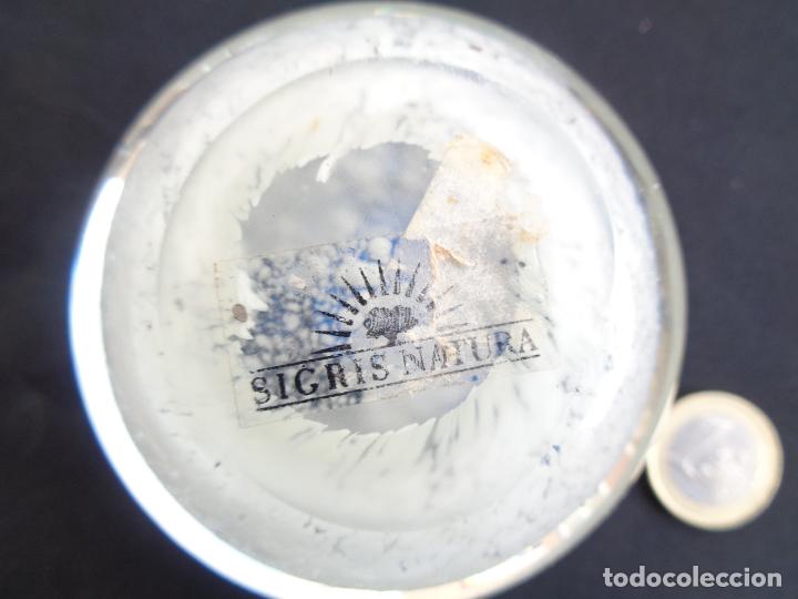 Vintage: CURIOSO PISAPAPELES DE CRISTAL - Foto 2