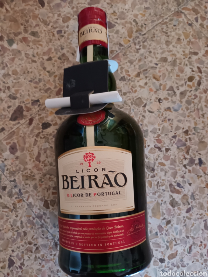 Vintage: Botella de licor de Portugal
