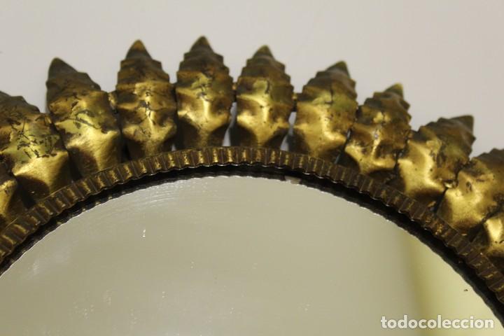 Vintage: ANTIGUO ESPEJO SOL DE CHAPA DORADO - Foto 10