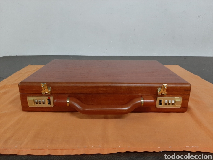 Vintage: Malet&iacute;n de madera tapizado - Foto 2