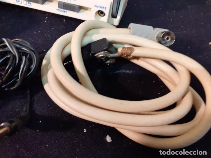 Vintage: R&agrave;dio TV portatil funciona - Foto 4