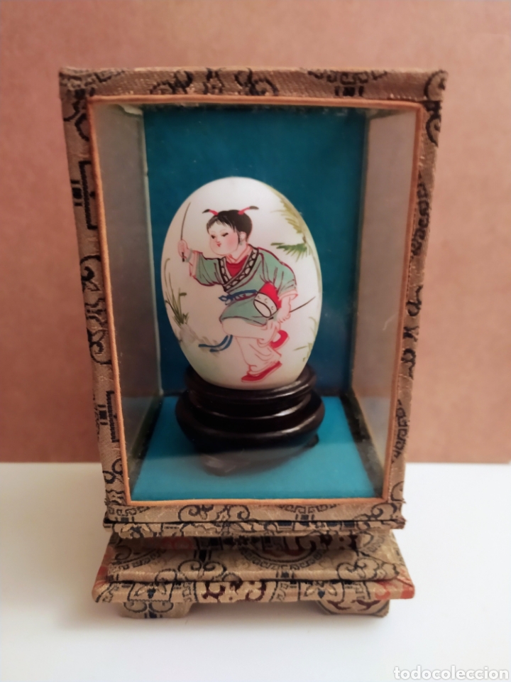 Vintage: Huevos China pintados a mano