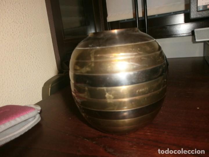 Vintage: JARR&Oacute;N BRONCE O COBRE ART DECO BICOLOR 700 GR. 13x13 CM. ALGO RAYADO VER FOTOS