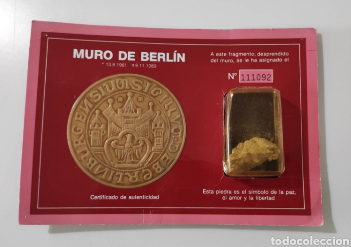 Vintage: Trozo de muro de Berl&iacute;n de la revista S&uacute;per Pop