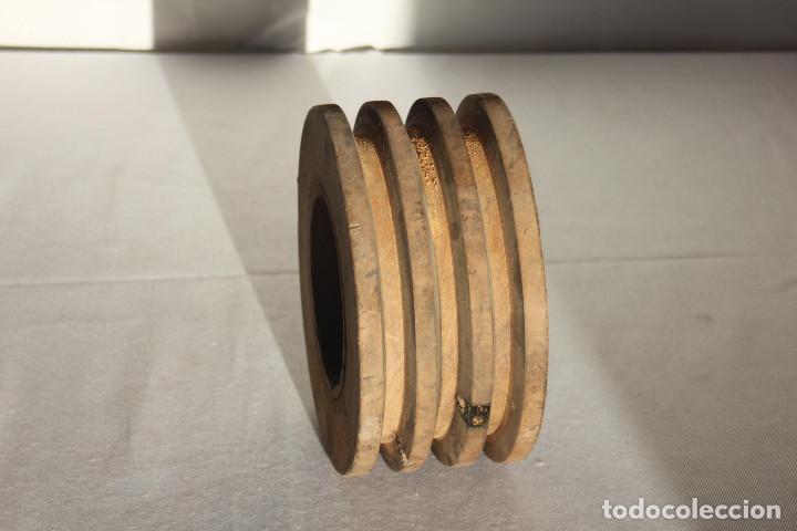 Vintage: EJE MADERA TRES POLEAS - Foto 1