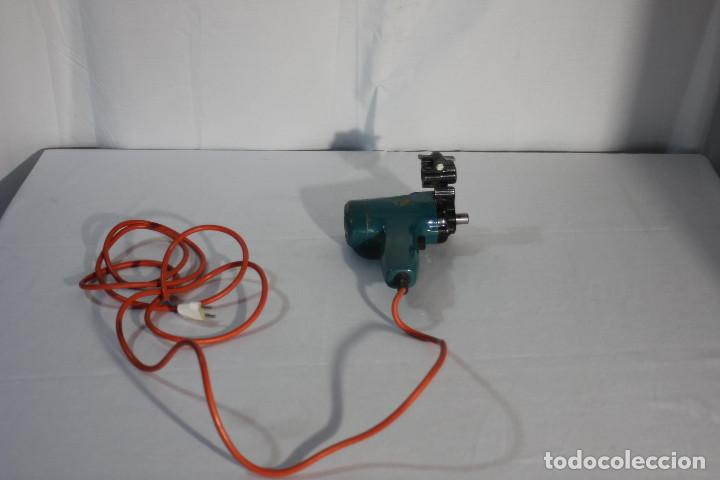 Vintage: FRESADORA PORTATIL BLACK & DECKER - Foto 1