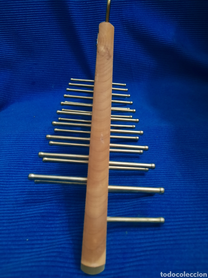 Vintage: ANTIGUA PERCHA DE MADERA DANIELS KORFF PARA CORBATAS - Foto 3