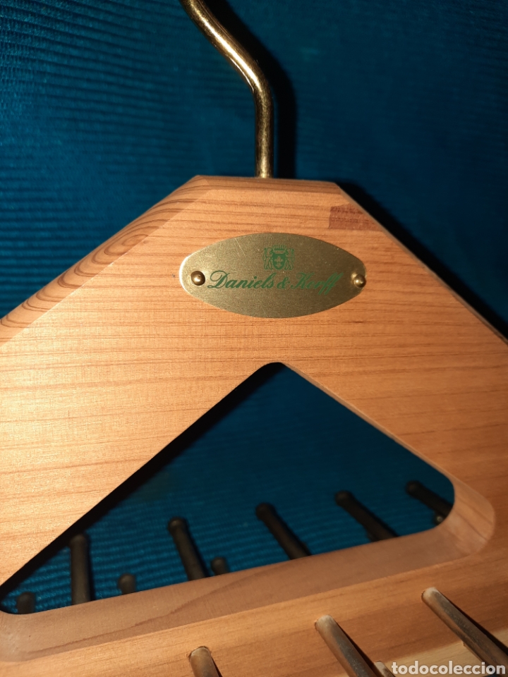 Vintage: ANTIGUA PERCHA DE MADERA DANIELS KORFF PARA CORBATAS - Foto 4