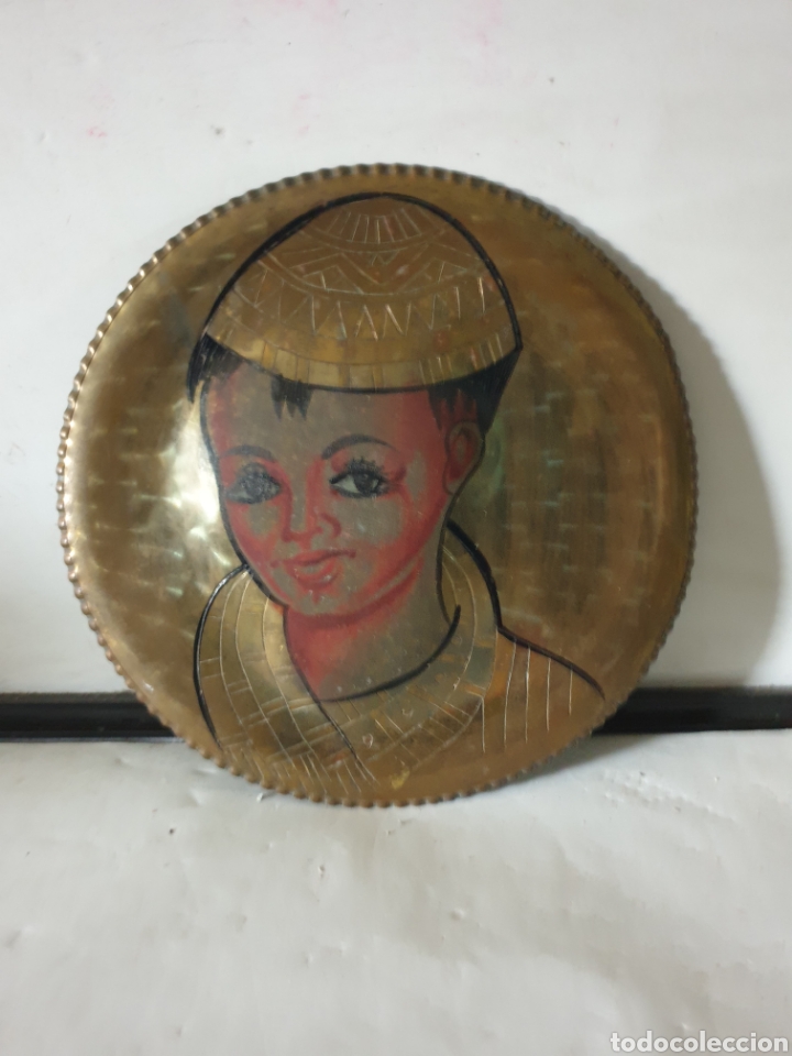 Vintage: PLATO FIGURA RELIEVE - Foto 1