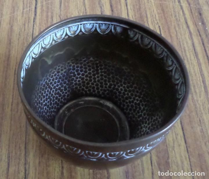 Vintage: Tarro &ndash; macetero de lat&oacute;n labrado - Foto 5