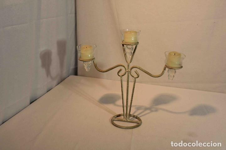Vintage: CANDELABRO METAL TRES LUCES - Foto 1