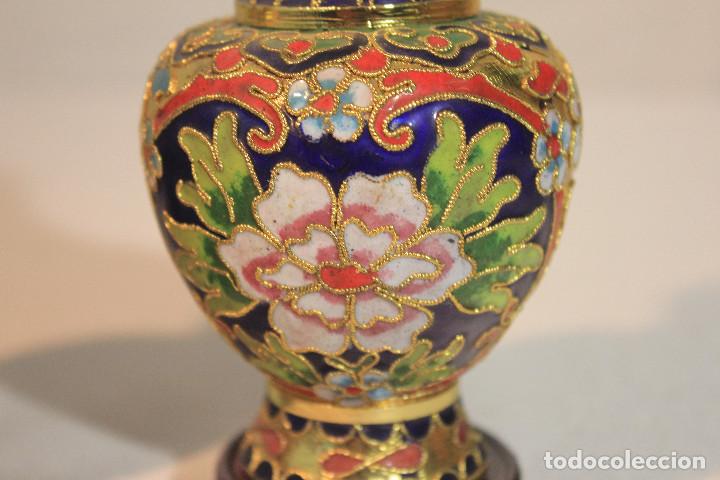 Vintage: PAR JARRONES CLOISONNE PEANA DE MADERA - Foto 8