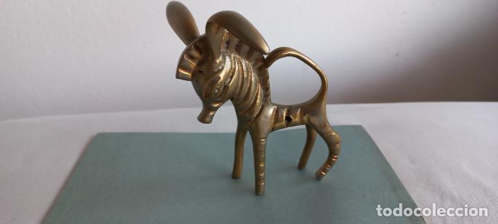 Vintage: FIGURA DE BRONCE O LAT&Oacute;N. PEQUE&Ntilde;O CABALLO, BURRO O PONI. CABALLITO, BURRITO