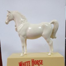 Vintage: CABALLO WHITE HORSE WHISKY DE 25 CMS DE ALTO. VER FOTOS