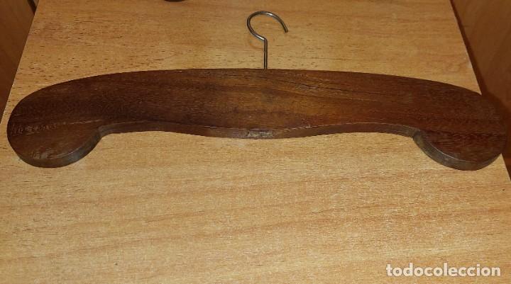 Vintage: PERCHAS DE MADERA a&ntilde;os 40 - Foto 2