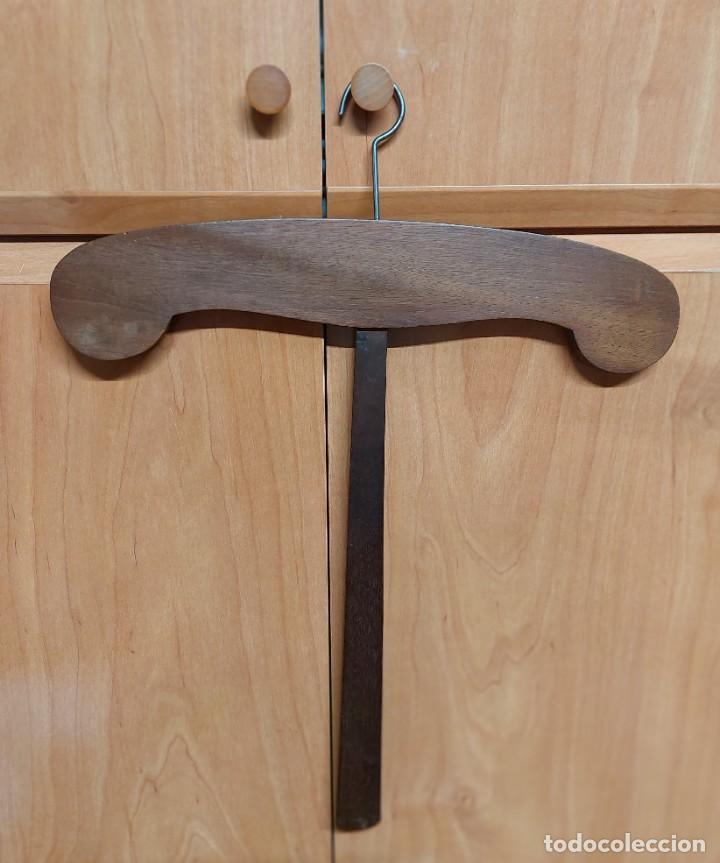 Vintage: PERCHAS DE MADERA a&ntilde;os 40 - Foto 4