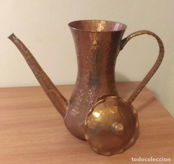 Vintage: Tetera o similar metal cobre martilleado - Alto 28cm x 29cm y base 14cm