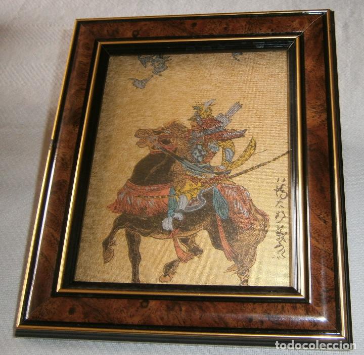 Vintage: litografia enmarcada guerrero samurai marco de nadera y dorado 21 cms y medio x 18 cms y medio