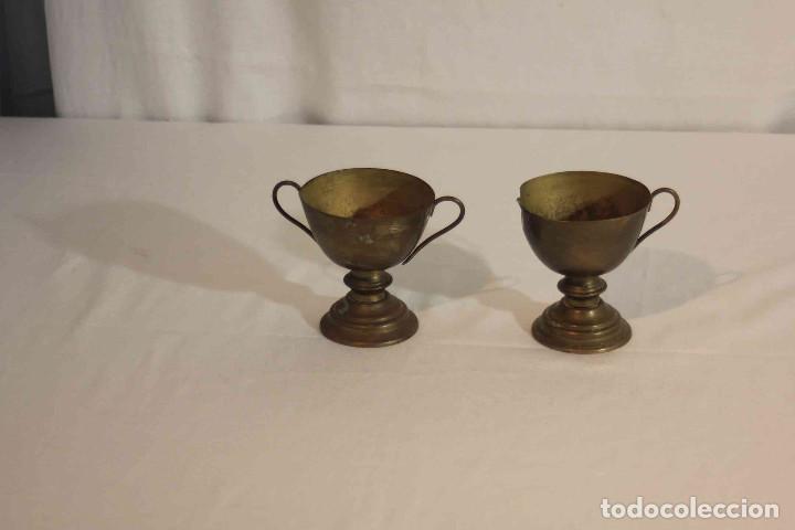 Vintage: PAR COPAS METAL