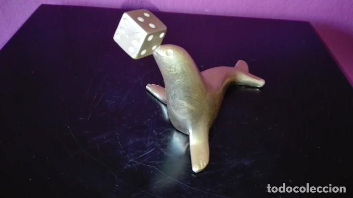 Vintage: FOCA EN BRONCE - Foto 2