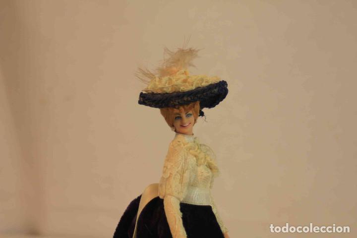 Vintage: MU&Ntilde;ECA ALICIA SIGLO XIX - Foto 3
