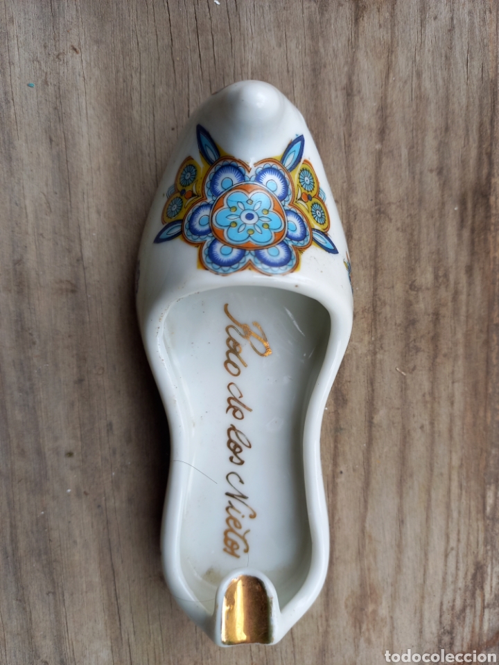 Vintage: Zapato babucha cenicero de porcelana Recuerdo de los Nietos Murcia zapatito