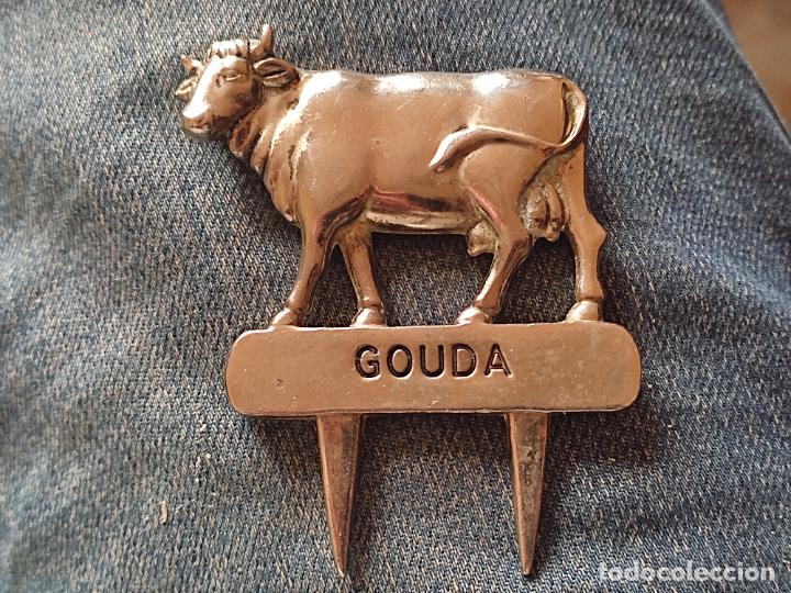 Vintage: GOUDA QUESO VACA SE&Ntilde;ALETICA 63 GRS APROX METAL 6,8 CMS ALTO VARIOS