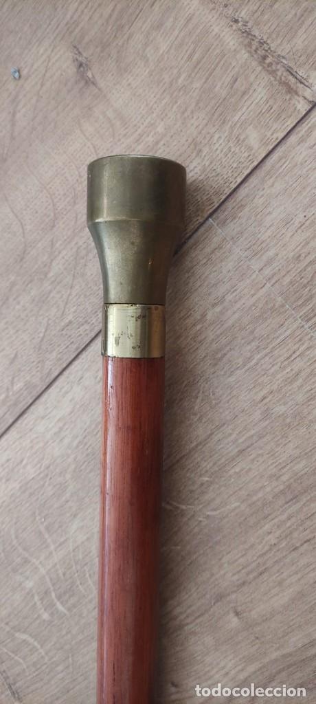 Vintage: BAST&Oacute;N DE MADERA CON BR&Uacute;JULA EN LA EMPU&Ntilde;ADURA - Foto 2