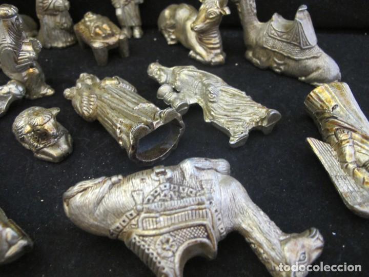 Vintage: Figuras Bel&eacute;n metal - Foto 5