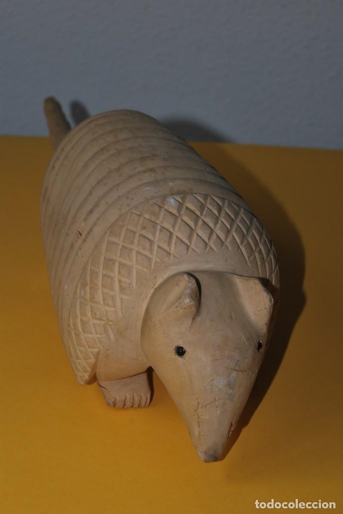 Vintage: FIGURA DE MADERA DE BALSA - ARMADILLO - 50 CM - Foto 8