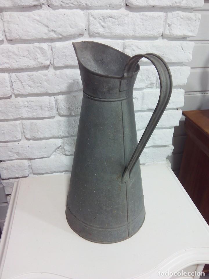 Vintage: ANTIGUA JARRA DE ZINC - Foto 3