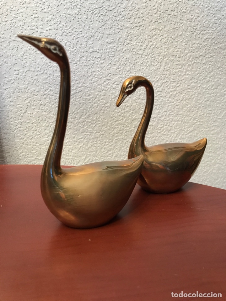 Vintage: Juego dos cisnes bronce. Alto 15 cm