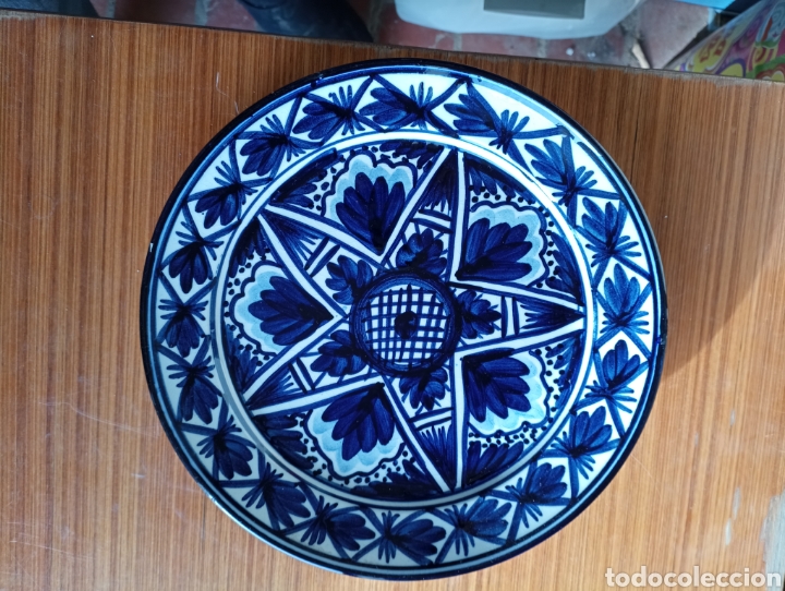 Vintage: Plato cer&aacute;mica decoraci&oacute;n pintado a mano emalte firma j.piaya