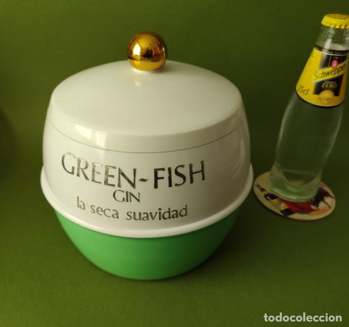 Vintage: CUBITERA GINEBRA GREEN FISH.