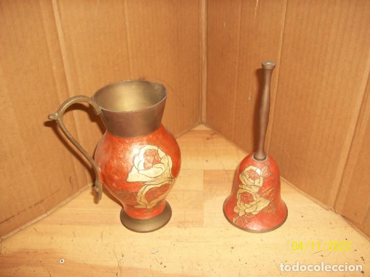Vintage: LOTE DE JARRA Y CAMPANA DE BRONCE - Foto 1