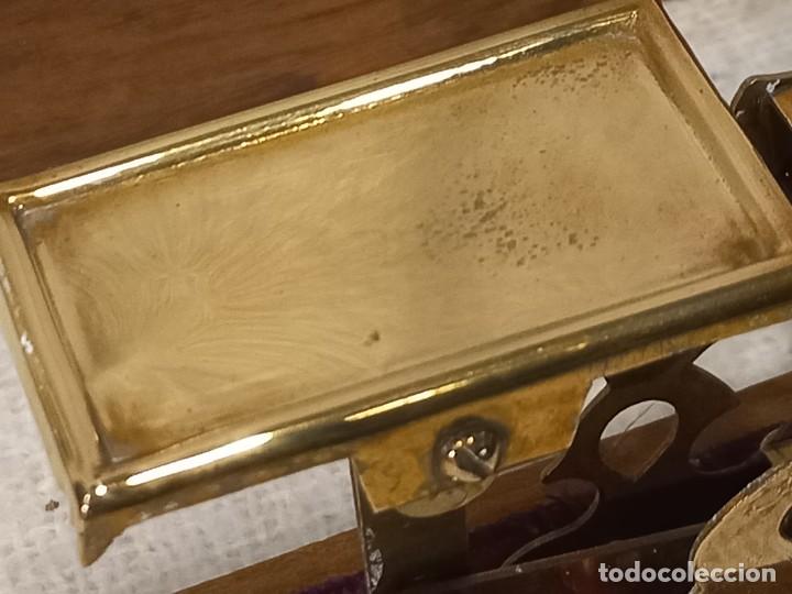 Vintage: BALANZA - LAT&Oacute;N (caja de madera) - Foto 10