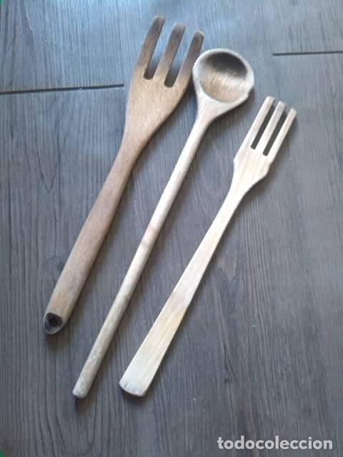 Vintage: Set de 3 cucharas tenedores de madera de cocina. Medida: 35 cm