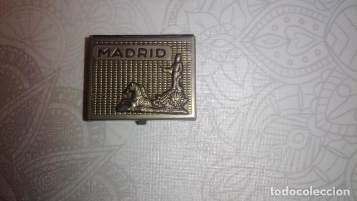 Vintage: Caja Pastillero Metalico Madrid