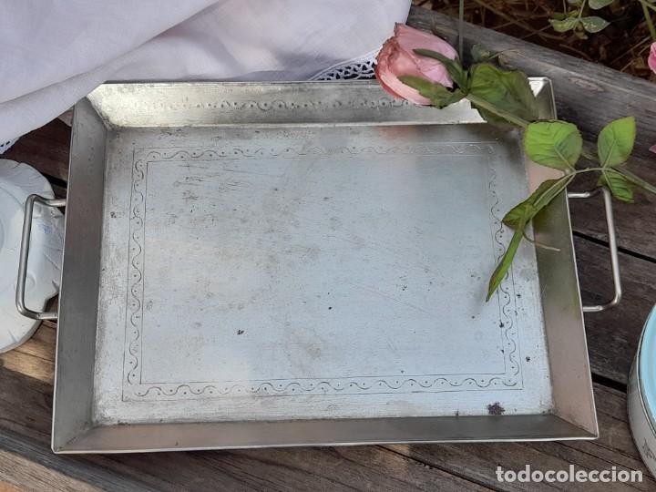Vintage: Bandeja de metal grabado - Foto 2