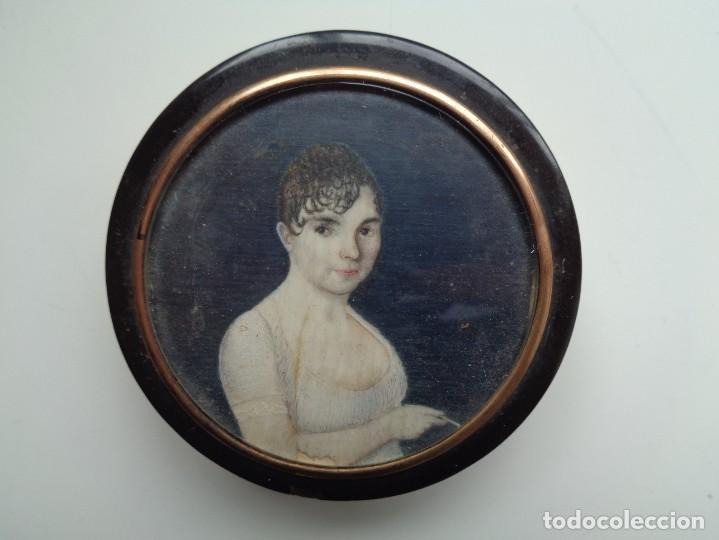 Vintage: MINIATURA DE SE&Ntilde;ORA EN LA TAPA DE UNA CAJA DE RAPE - Foto 4