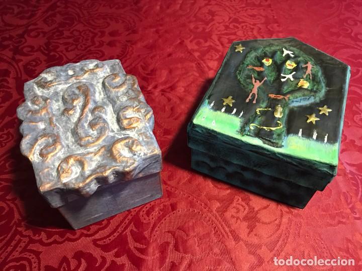 Vintage: PRECIOSO JUEGO DE 2 ORIGINALES CAJAS DECORATIVAS DE PAPEL MACH&Eacute;. CALIDAD. A ESTRENAR