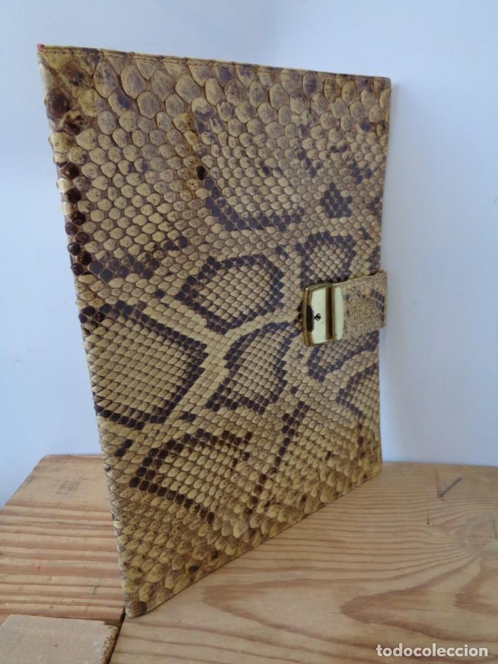 Vintage: &iexcl;&iexcl; PORTA FOLIOS, DOCUMENTOS. De PIEL de SERPIENTE PITON.!! - Foto 2
