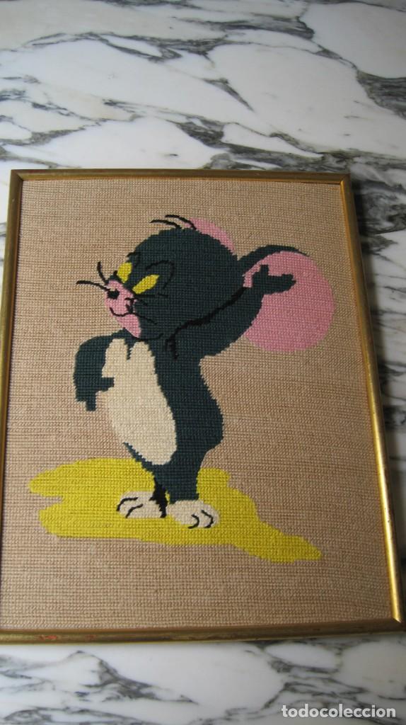 Vintage: BONITO CUADRO DE PETIT POINT - TOM Y JERRY - RAT&Oacute;N JERRY - ENMARCADO - A&Ntilde;OS 70-80