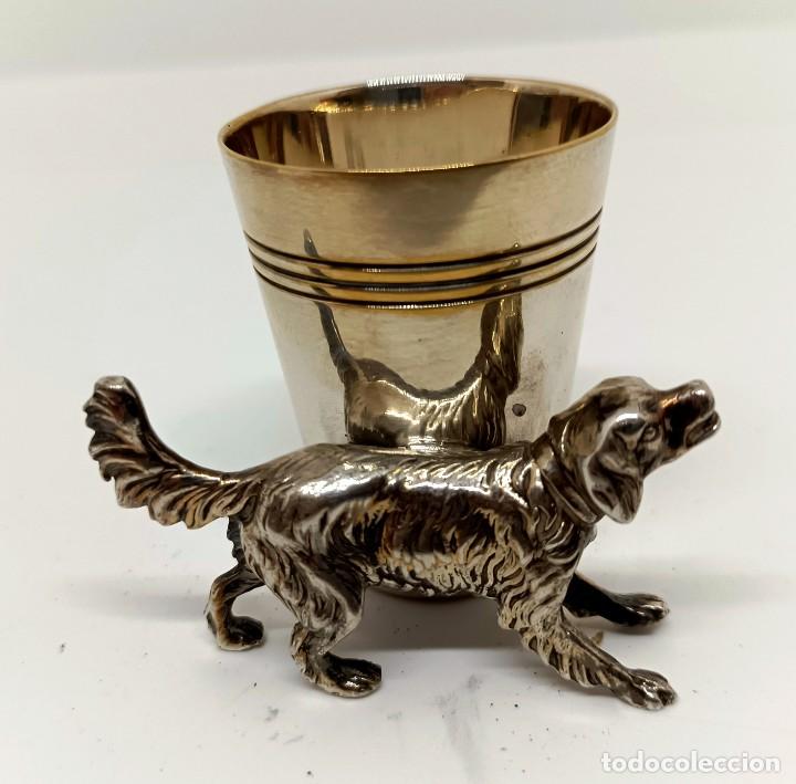 Vintage: Palillero metal perro antiguo.