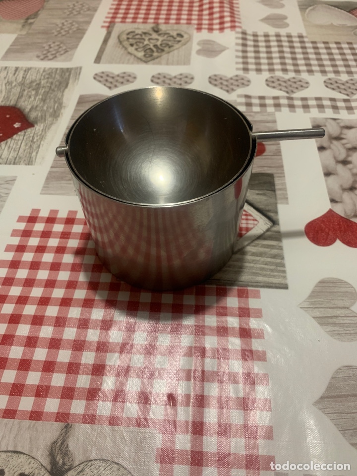 Vintage: Cenicero acero inoxidable de agua basculante para que caiga el cigarrillo al agua